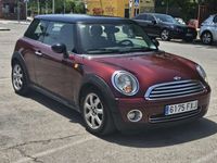 Usado Mini Cooper D 109 CV (80 kW) 2007 Burdeos Utilitario