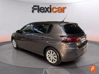 Usado Peugeot 308 Style 130 CV (95 kW) 2020 Gris / plata Berlina
