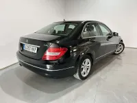 Usado Mercedes C220 Avantgarde 170 CV (125 kW) 2012 Negro Berlina