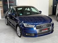 Usado Audi A1 Sportback Attraction 116 CV (85 kW) 2016 Azul Utilitario