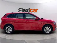 Usado Skoda Kamiq Selection 116 CV (85 kW) 2024 Rojo SUV