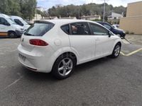 Usado Seat Leon Reference 105 CV (77 kW) 2011 Blanco Utilitario