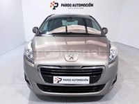 Usado Peugeot 5008 Style 120 CV (88 kW) 2017 Gris / plata Monovolumen