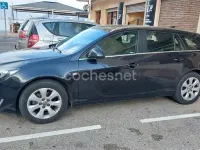 Usado Opel Insignia Selective 120 CV (88 kW) 2016 Negro Berlina
