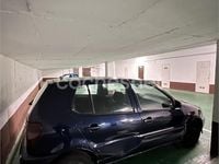 Usado VW Polo 64 CV (47 kW) 1998 Negro Berlina