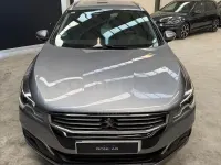 Usado Peugeot 508 SW Active 150 CV (110 kW) 2018 Gris / plata Familiar