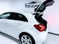 Käytetty Mercedes A200 Urban 136 HP (100 kW) 2016 Valkoinen Sedan