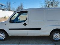 Usado Fiat Doblò Active 75 CV (55 kW) 2010 Blanco Monovolumen
