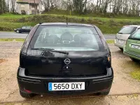Usado Opel Corsa 80 CV (58 kW) 2006 Negro Utilitario