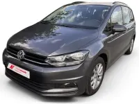 Usado VW Touran Edition 116 CV (85 kW) 2019 Gris Monovolumen