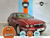 Usado Jaguar X-type 196 CV (144 kW) 2002 Granate Berlina