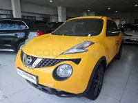 Usado Nissan Juke Acenta 110 CV (80 kW) 2014 Amarillo SUV