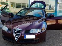 Usado Alfa Romeo GT Progression 150 CV (110 kW) 2004 Granate Coupe
