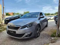 Usado Peugeot 308 Access 115 CV (84 kW) 2014 Gris / plata Berlina