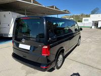 Usado VW Caravelle 150 CV (110 kW) 2018 Negro Van