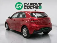 Usado Kia Rio 84 CV (61 kW) 2023 Blanco Berlina