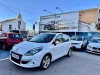 Usado Renault Scénic III Dynamique 130 CV (95 kW) 2012 Blanco Monovolumen