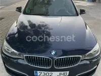 Usado BMW 318 143 CV (105 kW) 2015 Azul Berlina