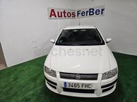 Usado Fiat Stilo 95 CV (69 kW) 2006 Blanco Berlina