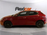 Usado Alfa Romeo Giulietta 120 CV (88 kW) 2017 Rojo Utilitario