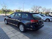 Usado VW Passat Advance 120 CV (88 kW) 2018 Negro Familiar