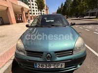 Usado Renault Clio II Authentique 60 CV (44 kW) 2004 Verde Berlina