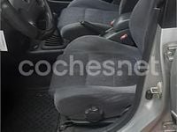Usado Toyota Corolla Terra 97 CV (71 kW) 2000 Gris / plata Berlina