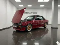 Usado BMW 325 Cabriolet 170 CV (125 kW) 1987 Granate Descapotable