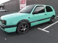 Usado VW Golf III GT 90 CV (66 kW) 1995 Verde Berlina