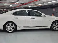 Usado Lexus LS460 Luxury Line 380 CV (279 kW) 2008 Blanco Berlina