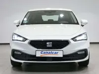 Usado Seat Leon Style 110 CV (80 kW) 2022 Blanco Monovolumen
