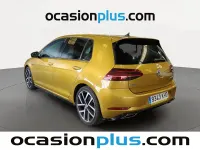 Usado VW Golf VII Sportline 150 CV (110 kW) 2018 Dorado Utilitario