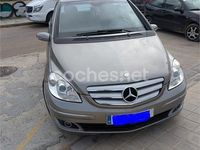 Usado Mercedes B200 140 CV (102 kW) 2007 Marrón Monovolumen