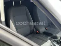 Usado VW Touran Trendline 136 CV (100 kW) 2005 Gris / plata Monovolumen