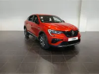 Usado Renault Arkana Techno 145 CV (106 kW) 2025 Rojo SUV