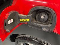 Usado Citroën C4 Cactus Feel 100 HP (73 kW) 2015 Vermelho Citadino