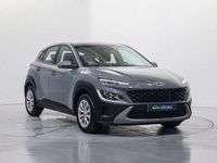 Usado Hyundai Kona 120 CV (88 kW) 2021 Gris / plata SUV