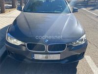Usado BMW 318 143 CV (105 kW) 2015 Gris / plata Familiar