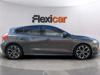 Usado Ford Focus ST-Line 125 CV (91 kW) 2019 Gris Berlina