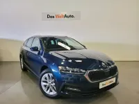 Usado Skoda Octavia Ambition 110 CV (80 kW) 2022 Azul