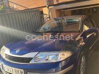 Usado Renault Laguna II Dynamique 123 CV (90 kW) 2001 Azul Berlina