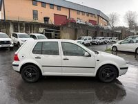 Usado VW Golf IV Conceptline 90 CV (66 kW) 2000 Blanco Berlina