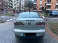 Usado Seat Cordoba Reference 100 CV (73 kW) 2006 Gris / plata Berlina