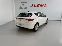 Usado Seat Leon Style 115 CV (84 kW) 2021 Blanco Berlina