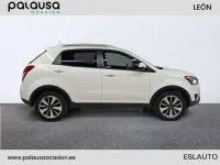 Usado SsangYong Korando Limited 175 CV (128 kW) 2015 Blanco SUV