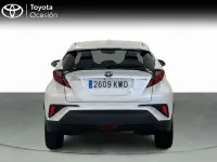 Usado Toyota C-HR Advance 122 CV (89 kW) 2019 Blanco SUV