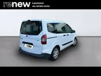 Usado Ford Tourneo Ambiente 100 CV (73 kW) 2017 Blanco Familiar