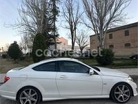 Usado Mercedes C220 170 CV (125 kW) 2013 Blanco Coupe