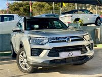 Usado Ssangyong (KGM) Korando 149 CV (109 kW) 2020 Gris / plata SUV