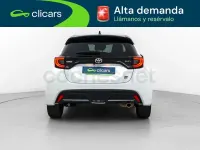 Usado Toyota Yaris Hybrid Sport 130 CV (95 kW) 2025 Blanco Berlina